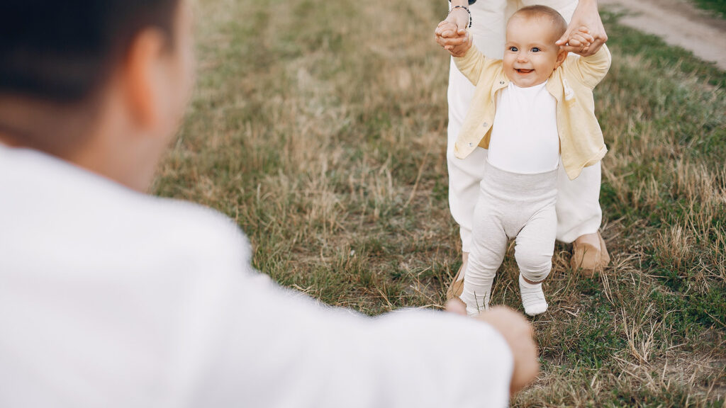 Premiers Pas Bébé