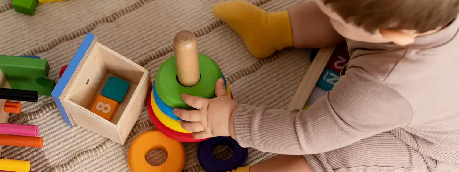 Creche Et Trouve Eveil De L Enfant