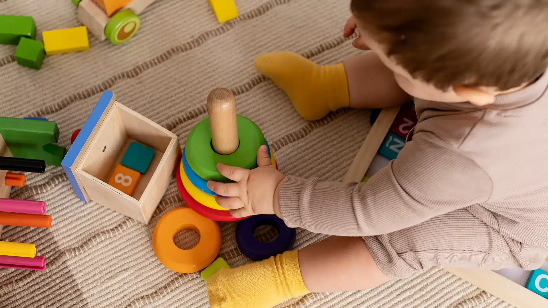Creche Et Trouve Eveil De L Enfant